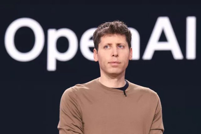 Sam Altman diz que a IA chegou onde ele previu, mas o mundo ainda parece o mesmo