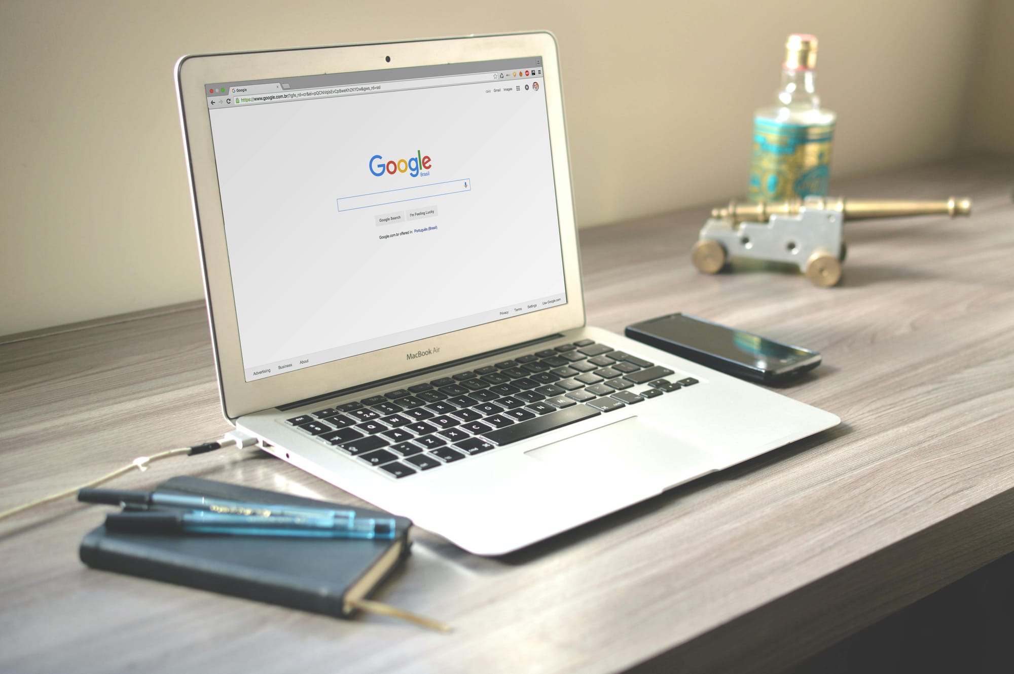 Como encontrar e remover tags noindex que impedem suas páginas de aparecer no Google